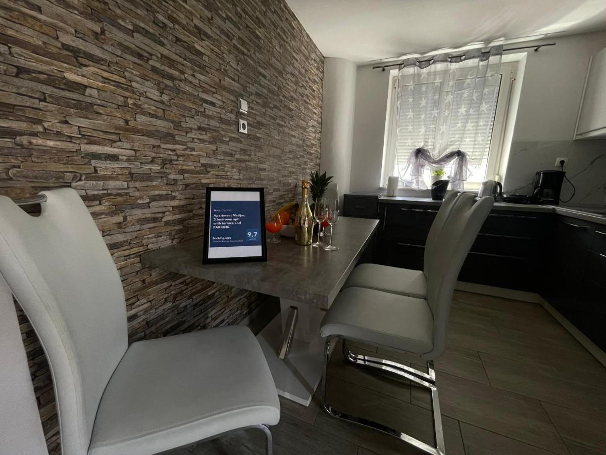Apartment Matijas, 3 Bedroom Apt With Terrace And Parking 斯普利特 外观 照片